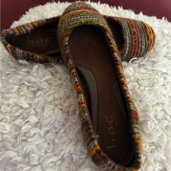 Flats - Picture 3 of 3